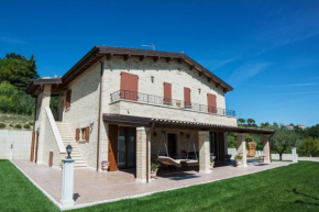 Отель B&B L' Antica Fonte  Спинетоли